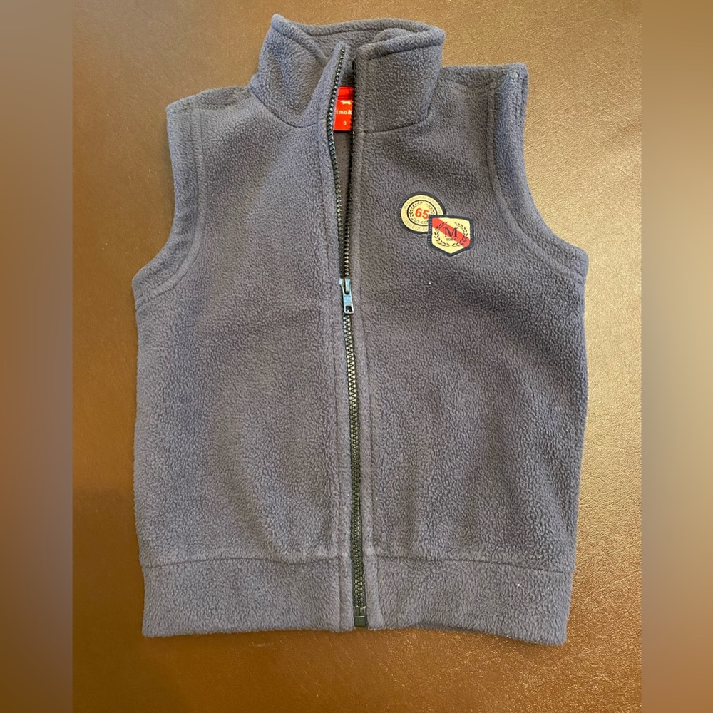 Fleece vest for boys